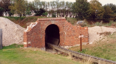 29 Tunnel 6 1990